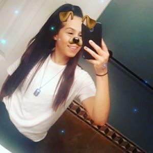 Meet your Posher, Rayona